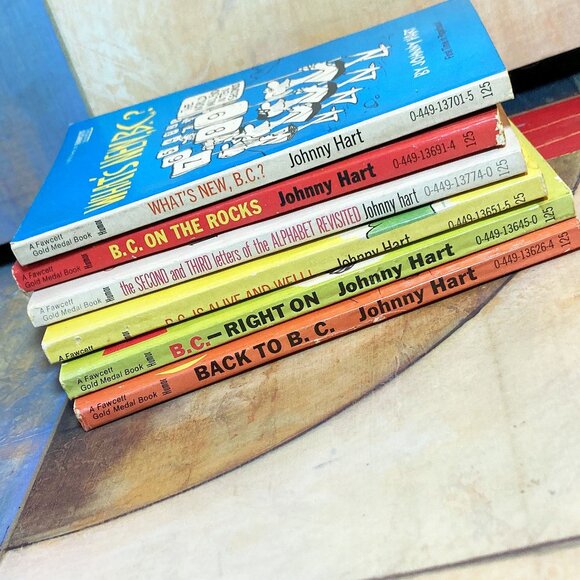 (6) VINTAGE B.C. PAPERBACK BOOKS BY JOHNNY HART - FAWCETT GOLD MEDAL - BOOK LOT - Picture 7 of 12